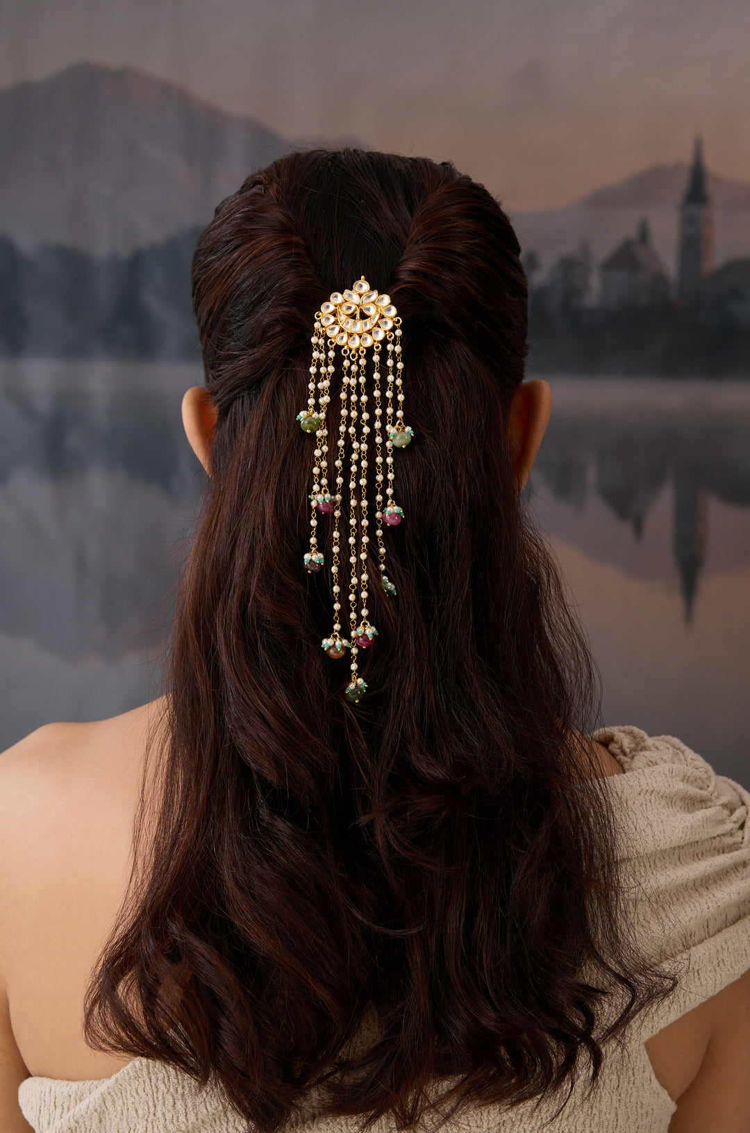 Madhur Kundan Braid Pin