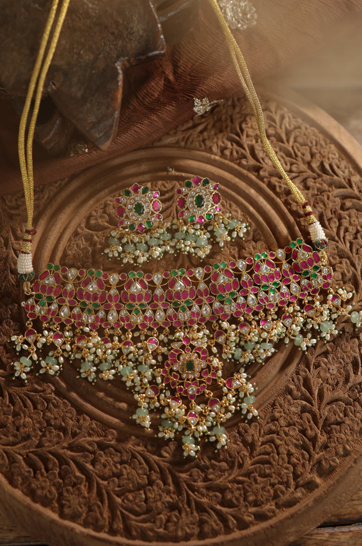 Rajasi Silver Kundan Necklace Set