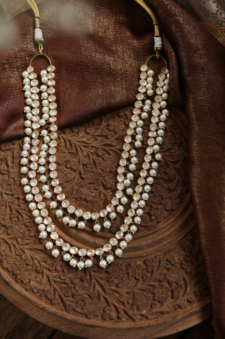Arika Polki And Pearls Silver Necklace