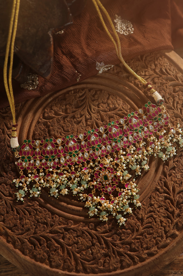 Rajasi Silver Kundan Necklace Set