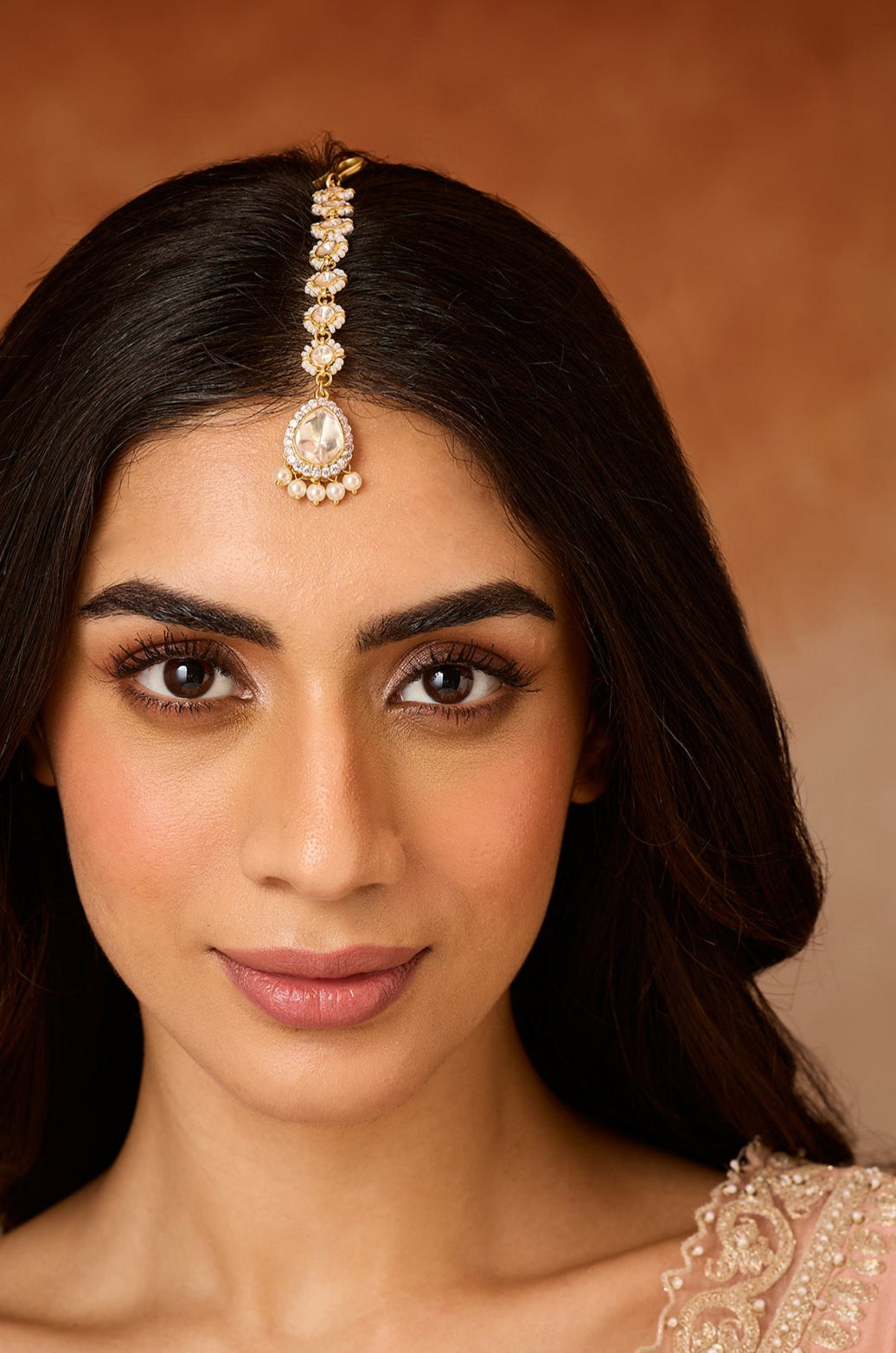 Amayra Silver Polki Maangtikka