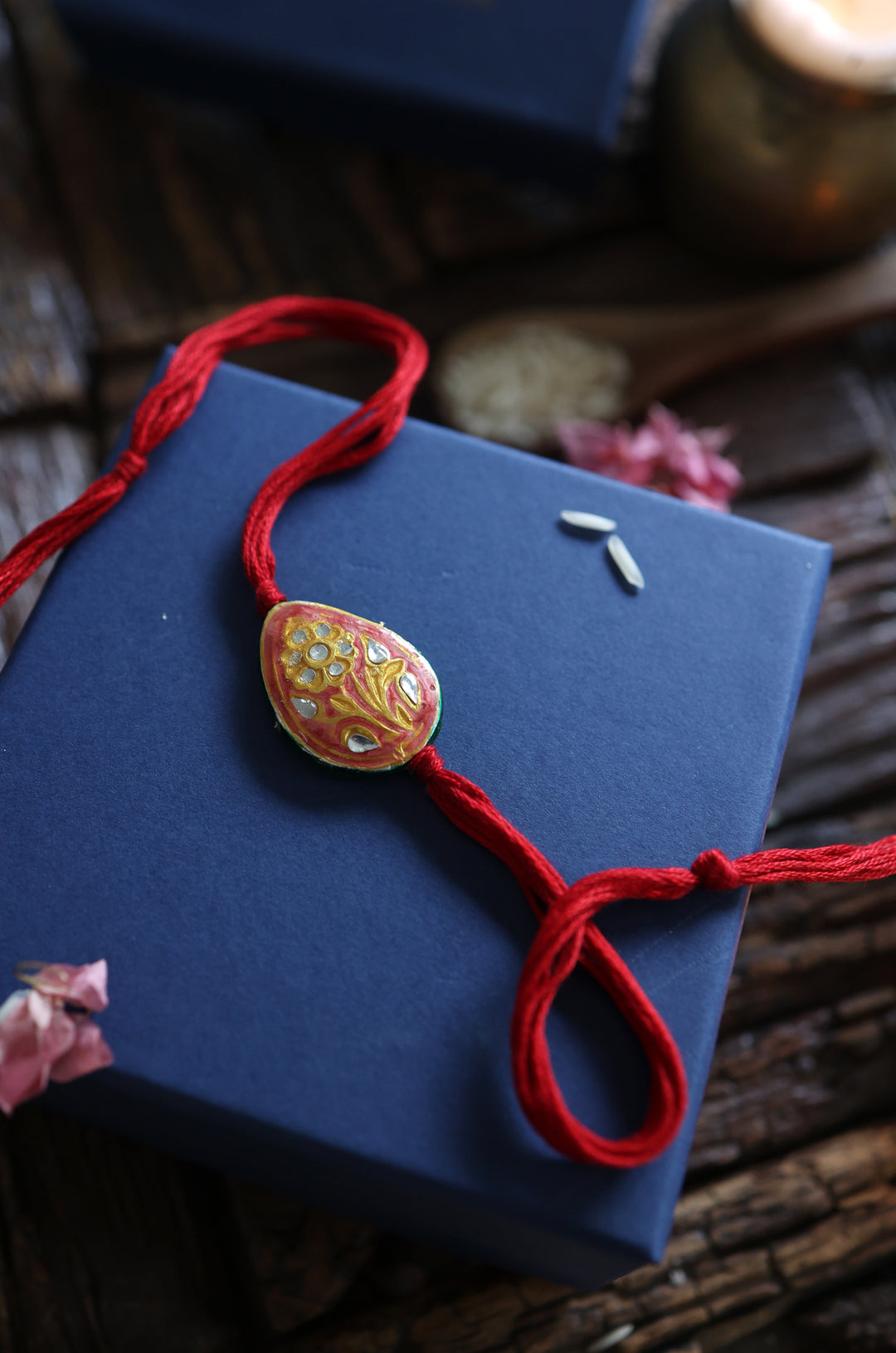 Ira Meenakari Rakhi