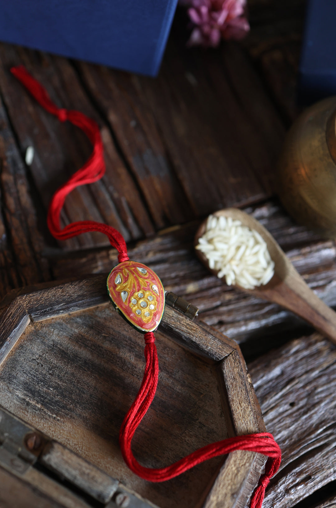 Ira Meenakari Rakhi
