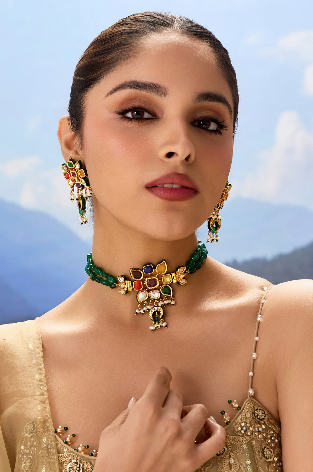 Naisha Navrattan Choker Necklace Set