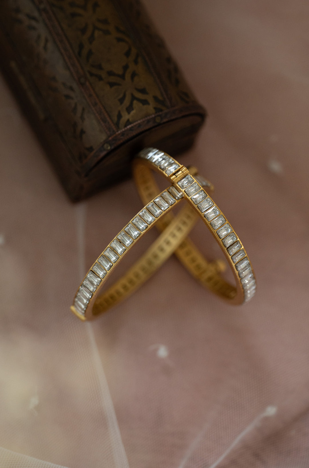 Naaz Kundan Bangles - Set of 2