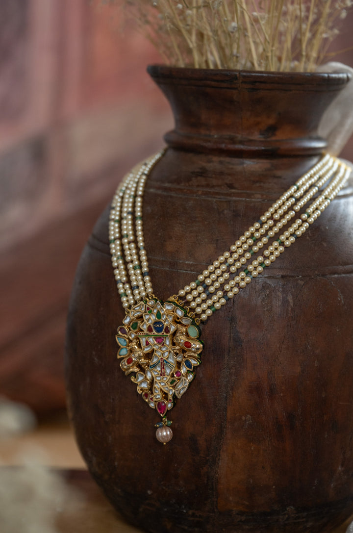 Zohra Pearl Navrattan Necklace