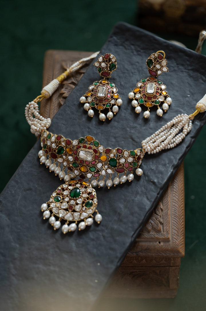 Harika Navrattan Silver Necklace Set