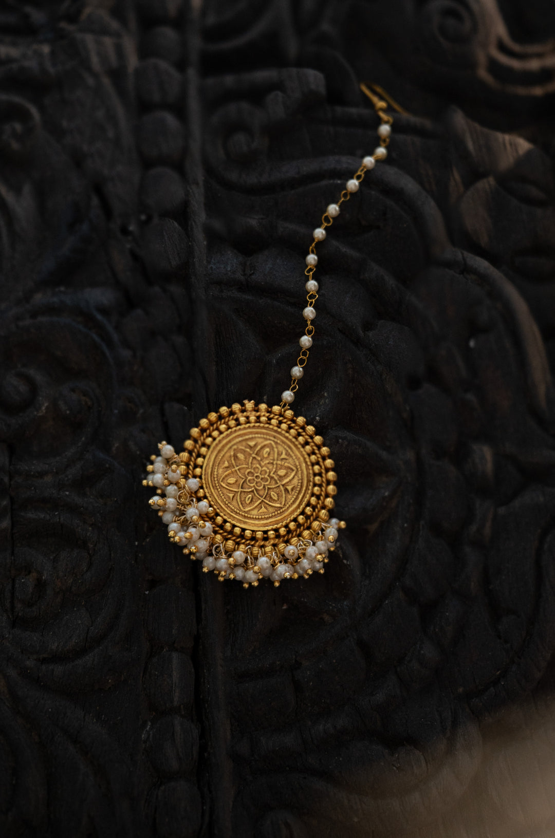 Shweta Temple Maangtikka