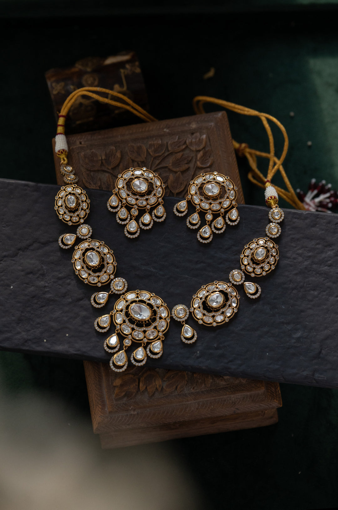Shazmeen Polki Necklace Set