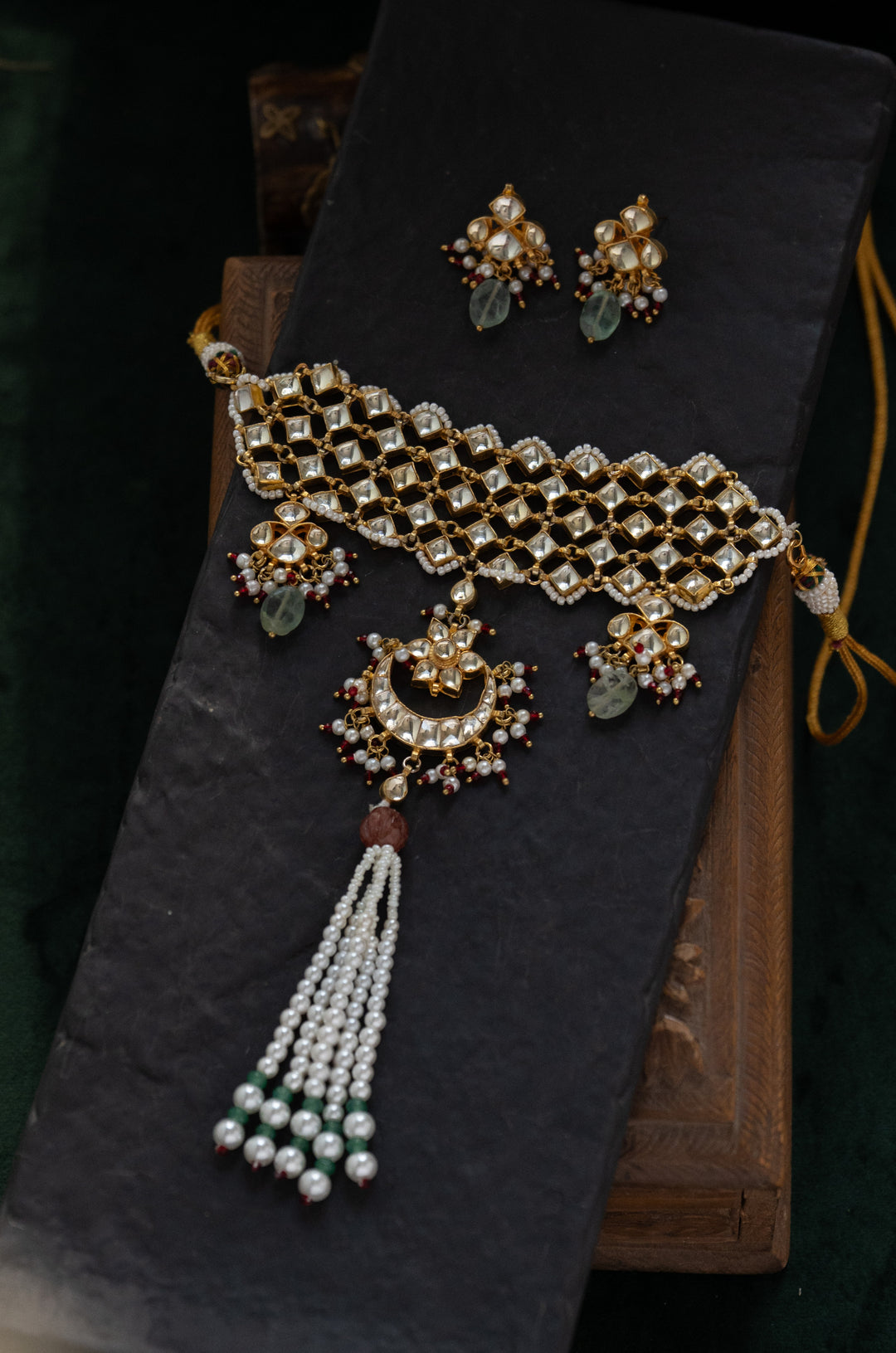 Mahveen Pearl Kundan Necklace Set