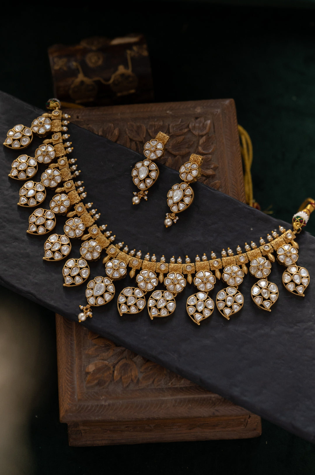 Pranali Polki Necklace Set