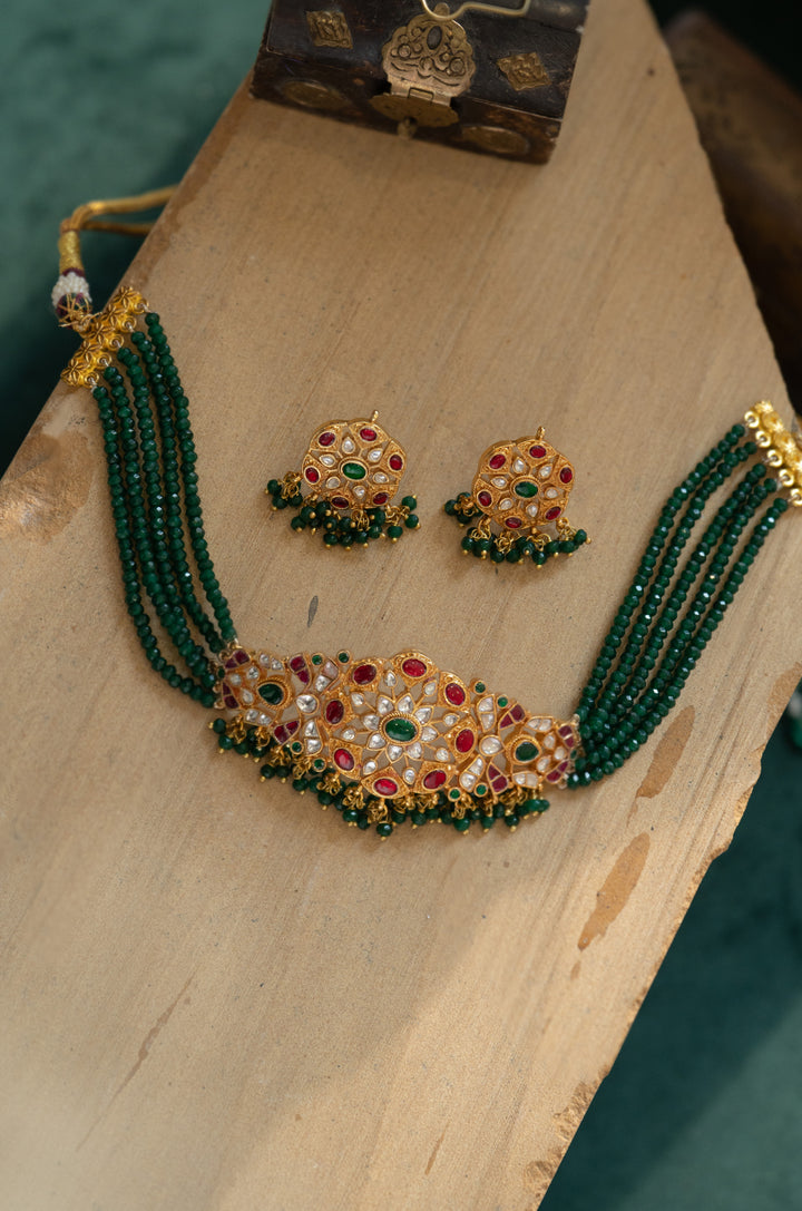 Inaya Green Kundan Necklace Set