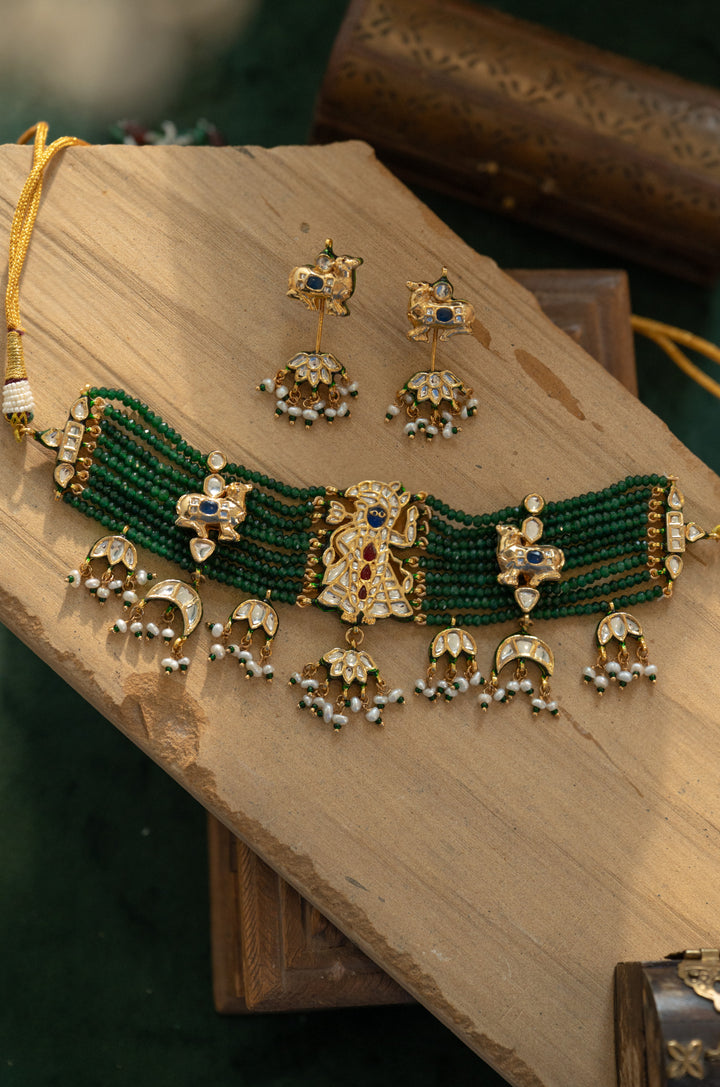 Aaradhya Green Choker Necklace Set