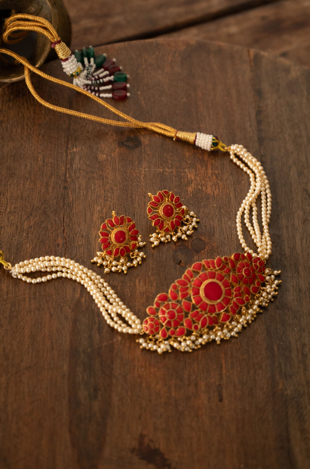 Aarohi Coral Necklace Set