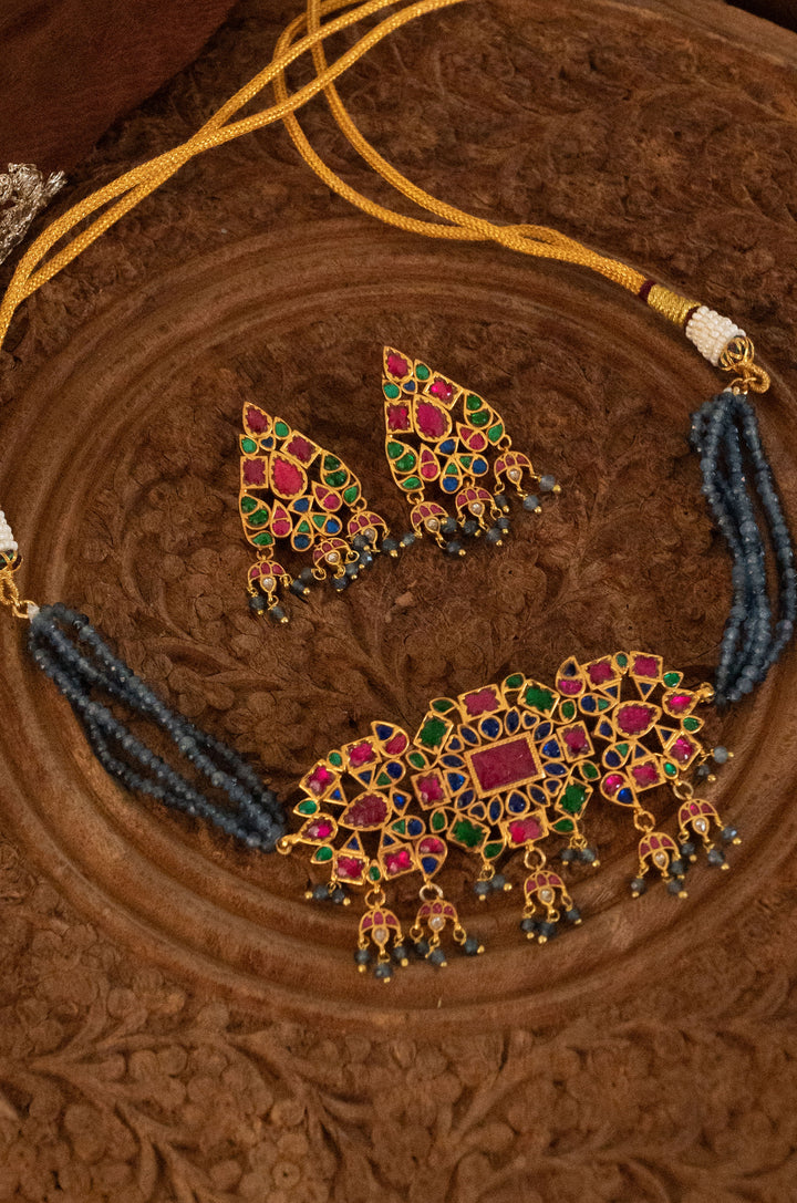 Avisha Multicolored Silver Necklace Set