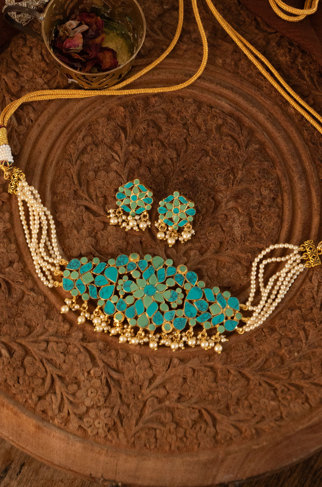 Ramiya Firoza Silver Necklace Set