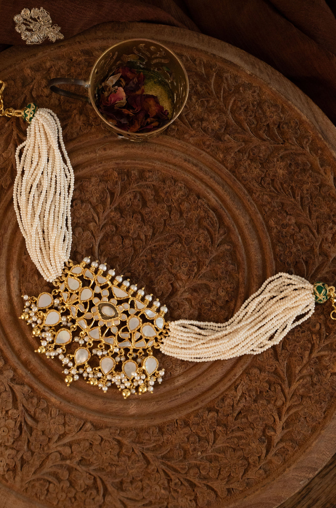 Pankhuri Mother Of Pearl Necklace