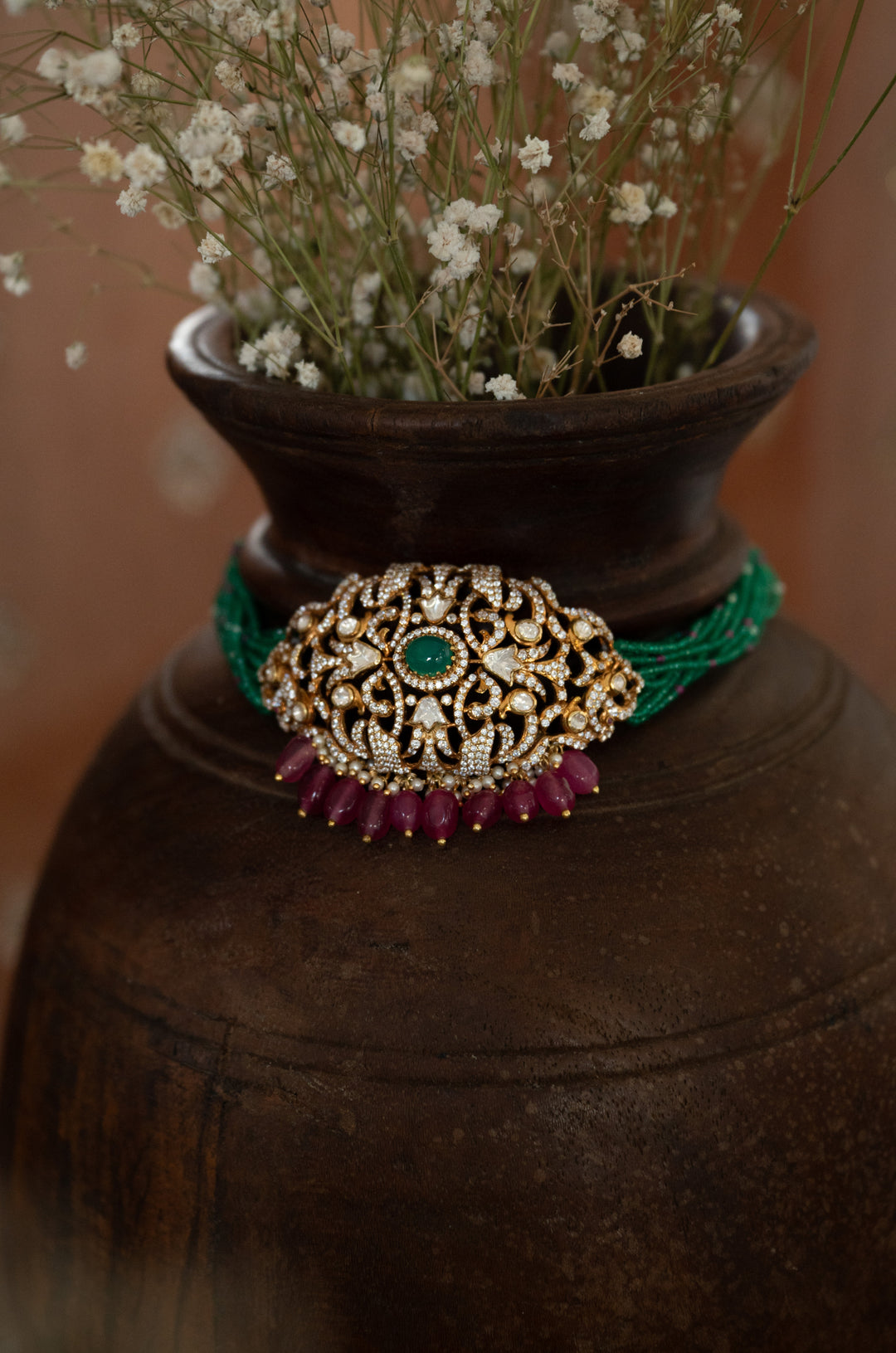 Naeema Green Silver Necklace Set