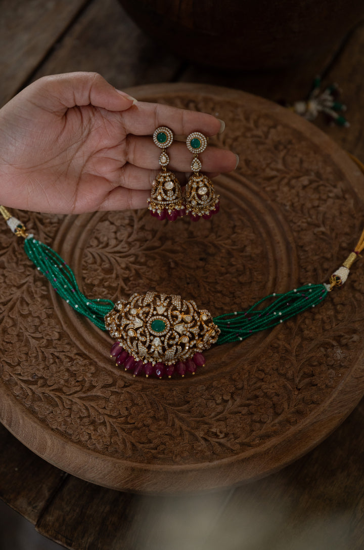 Naeema Green Silver Necklace Set