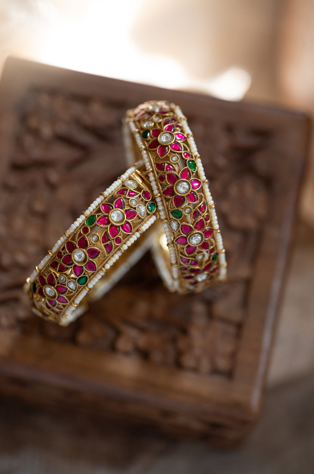Zaika Kundan Bangles- Set of 2
