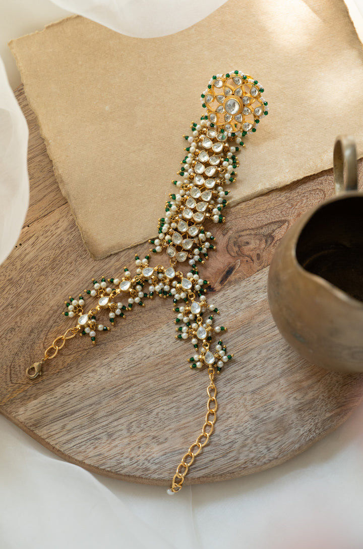 Nazakat Kundan And Pearls Hathphool