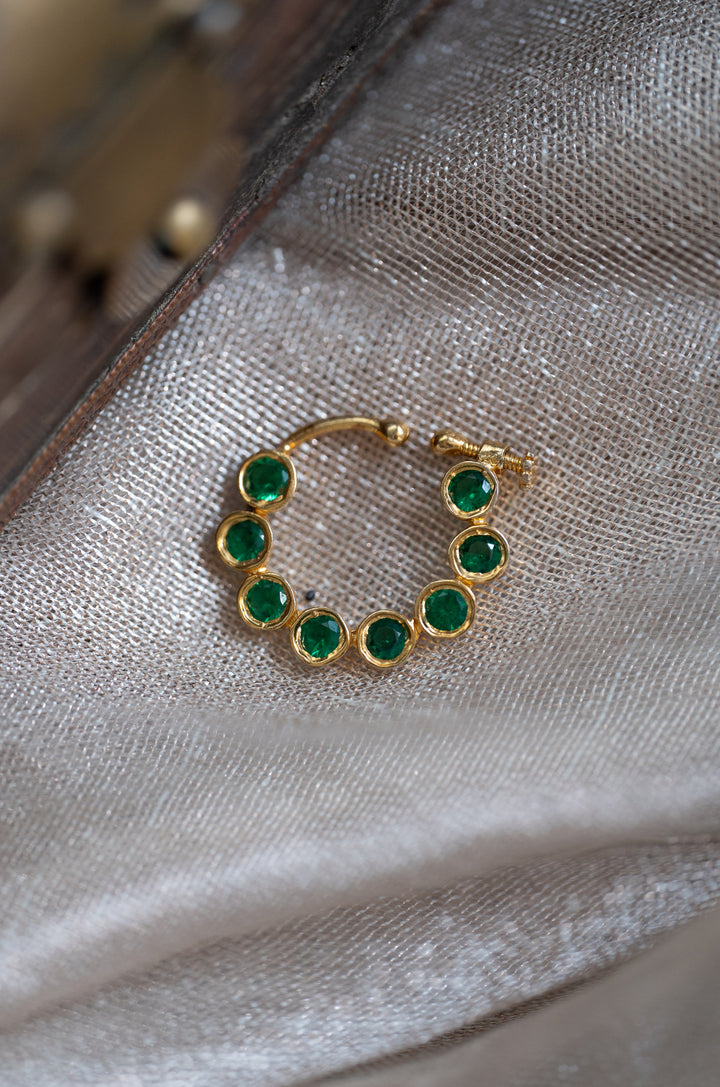 Gulrukh Green Nosepin