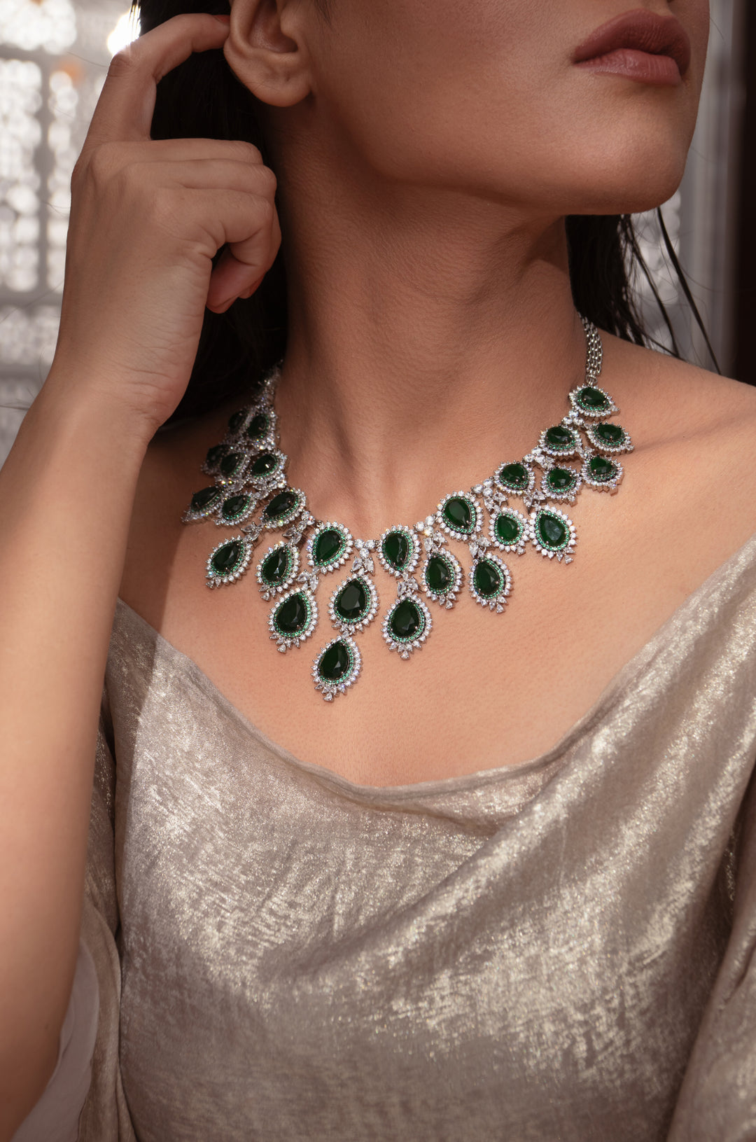 Willow Green Victorian Necklace Set