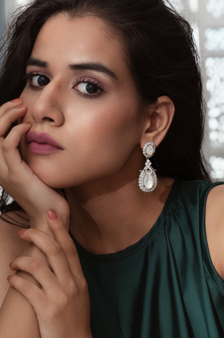 Riley Mother Of Pearl Earrings