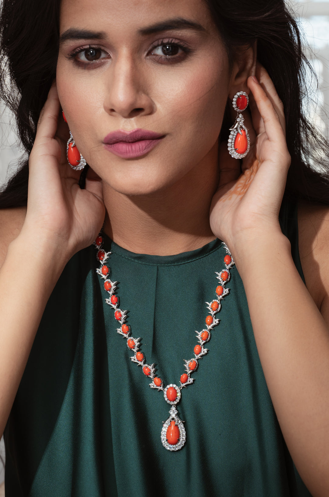 Edith Orange Pendant Necklace Set