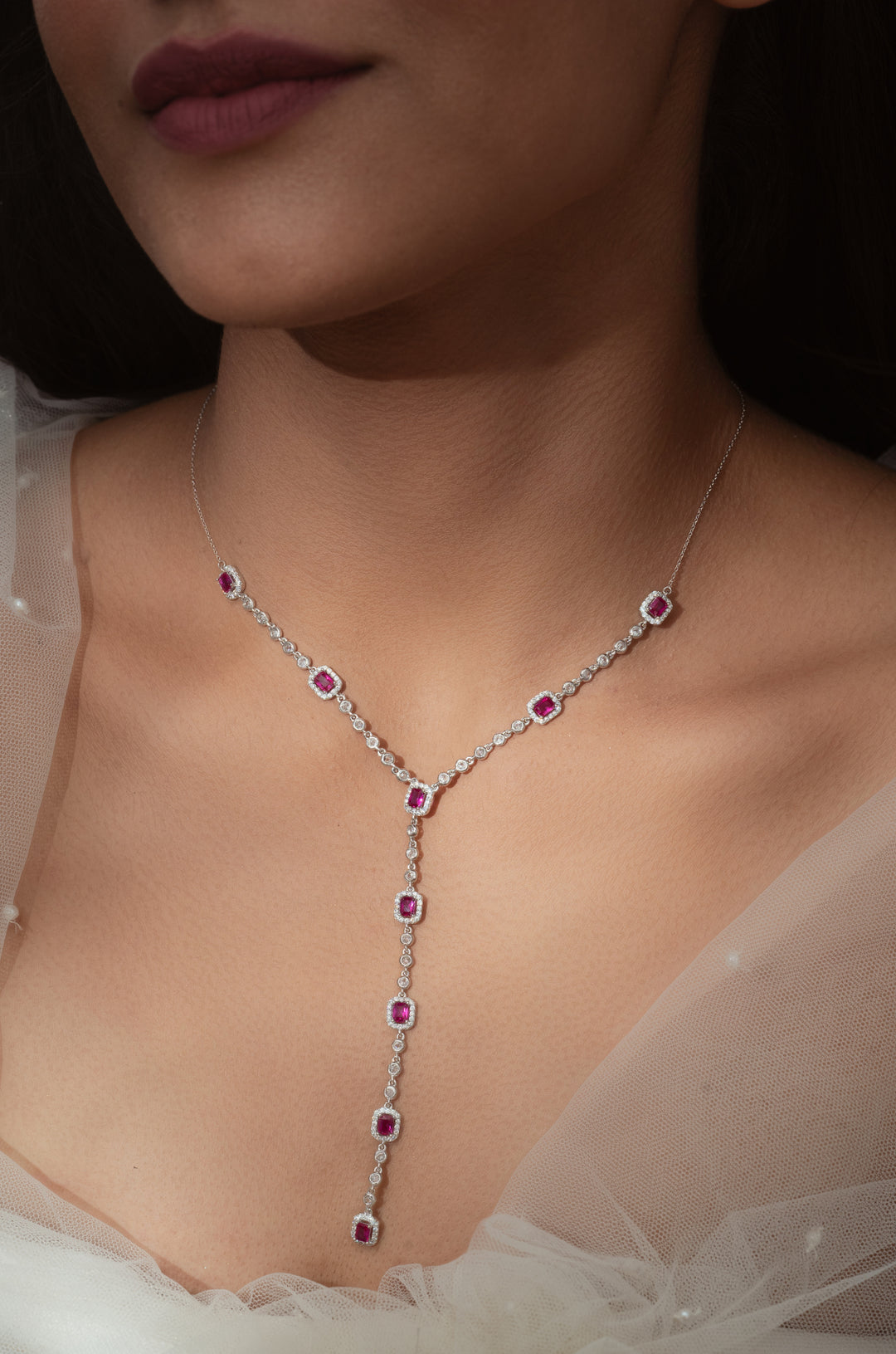 Jude Red Delicate Necklace