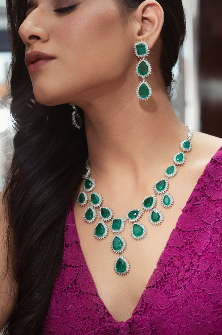 Millie Green Statement Necklace Set
