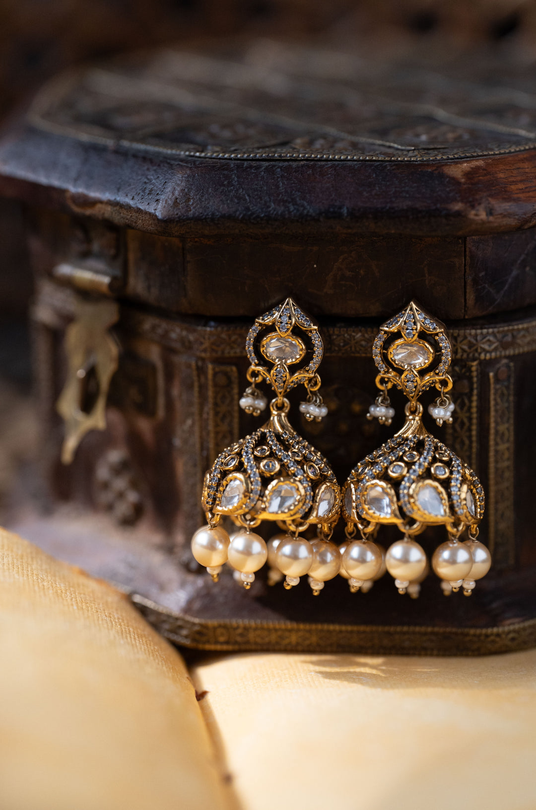 Emila Polki Jhumka Earrings