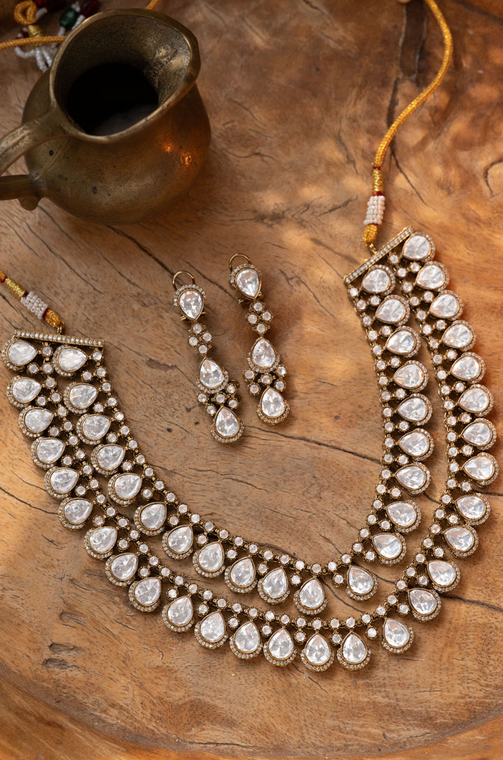 Ishika Polki Necklace Set