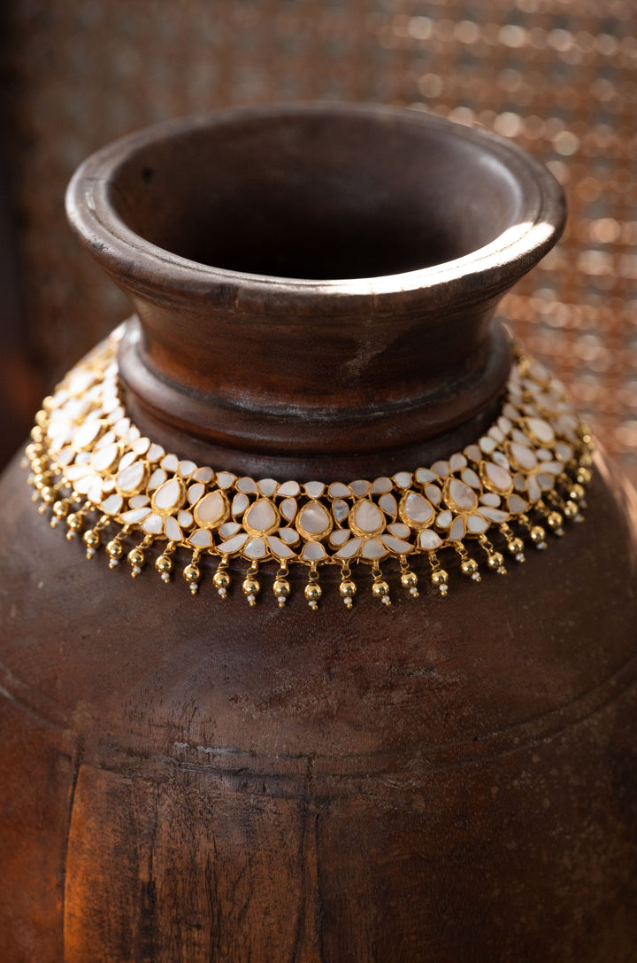 Chandrika Mother of Pearl Silver Necklace Set