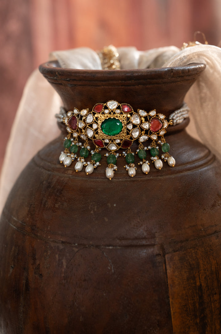 Jahnvi Polki Silver Necklace