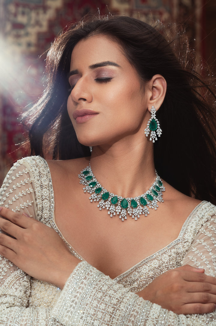 Valeria Green Necklace Set
