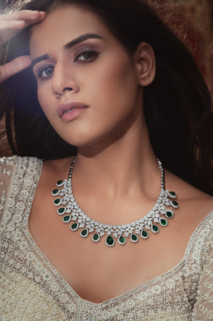 Lillian Green Necklace Set