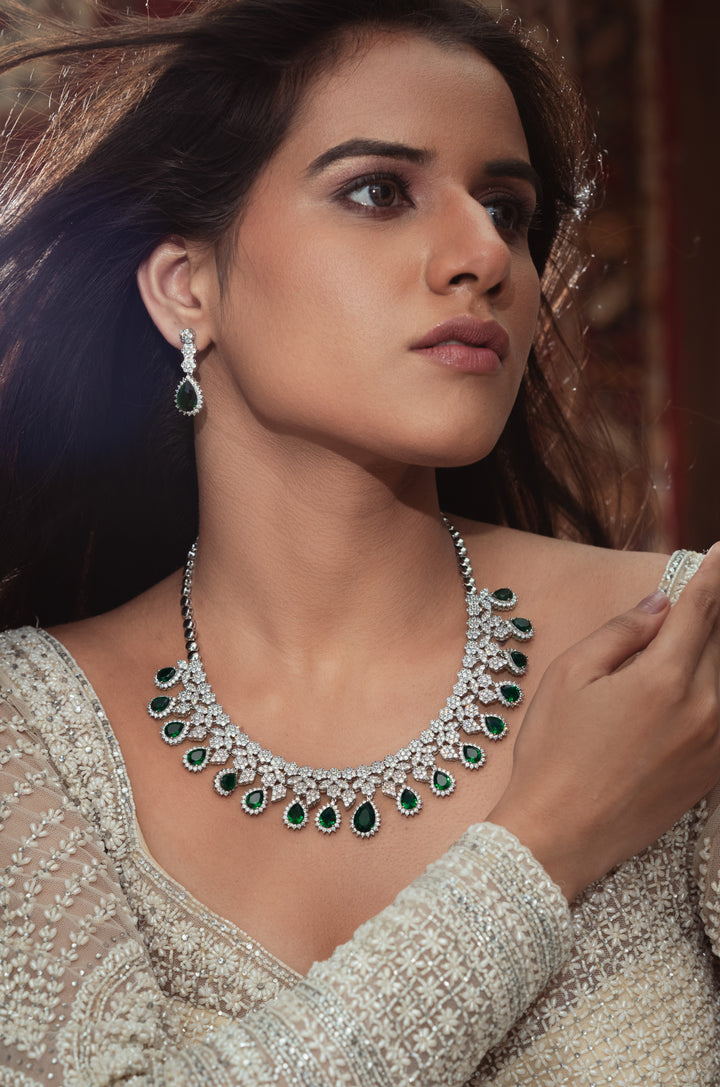 Lillian Green Necklace Set