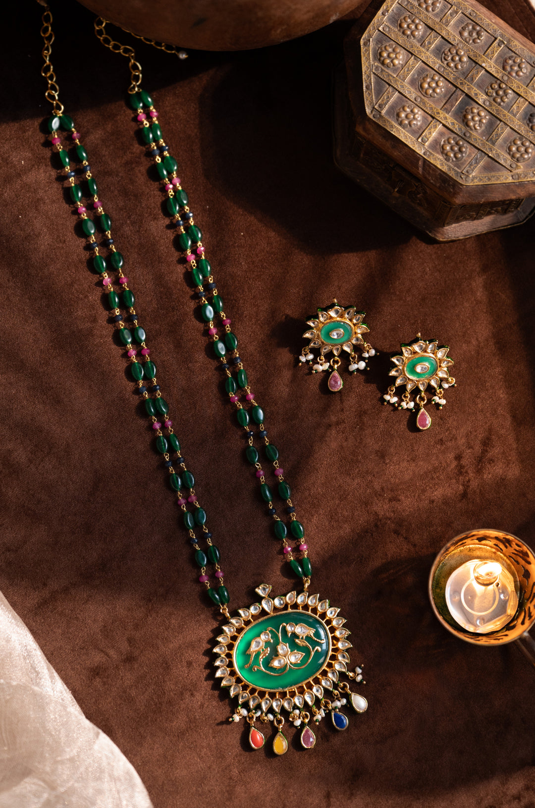 Meher Navrattan Pendant Necklace Set