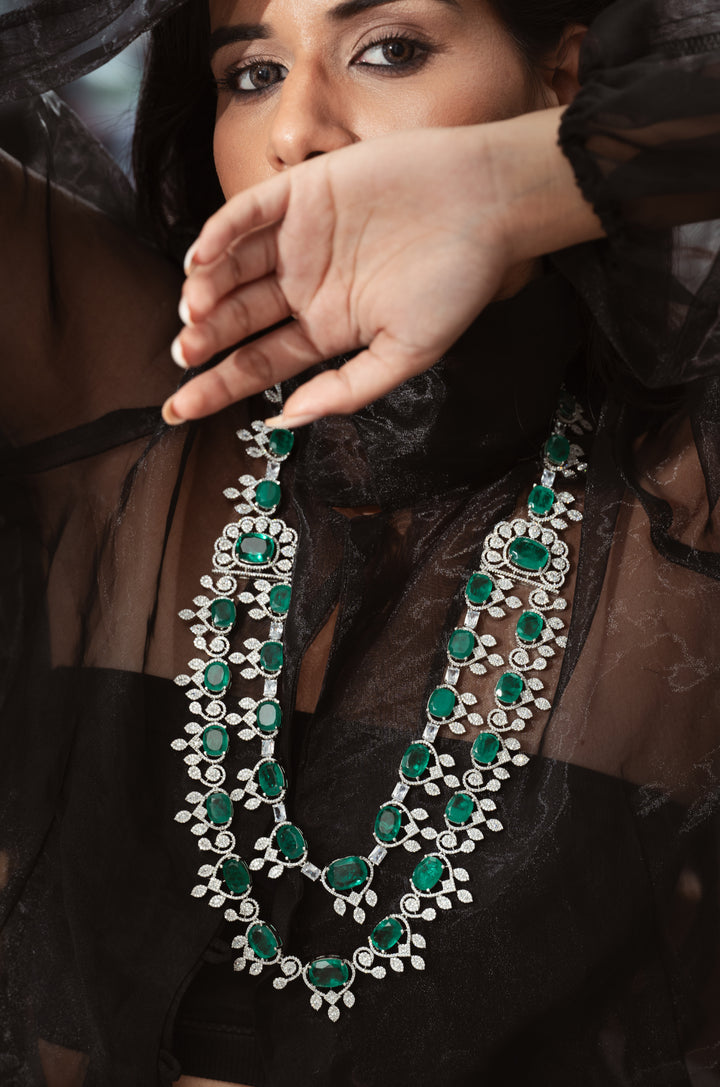 Avery Layered Green Necklace Set