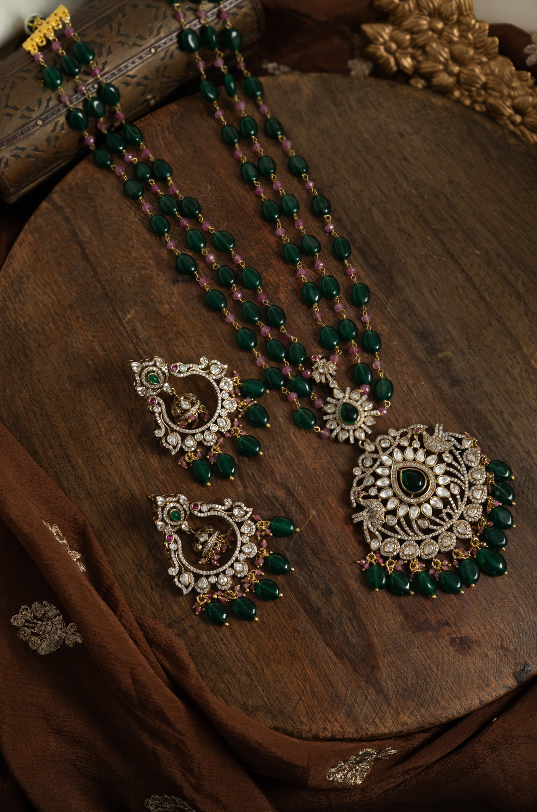 Kuhu Victorian Polki Necklace Set