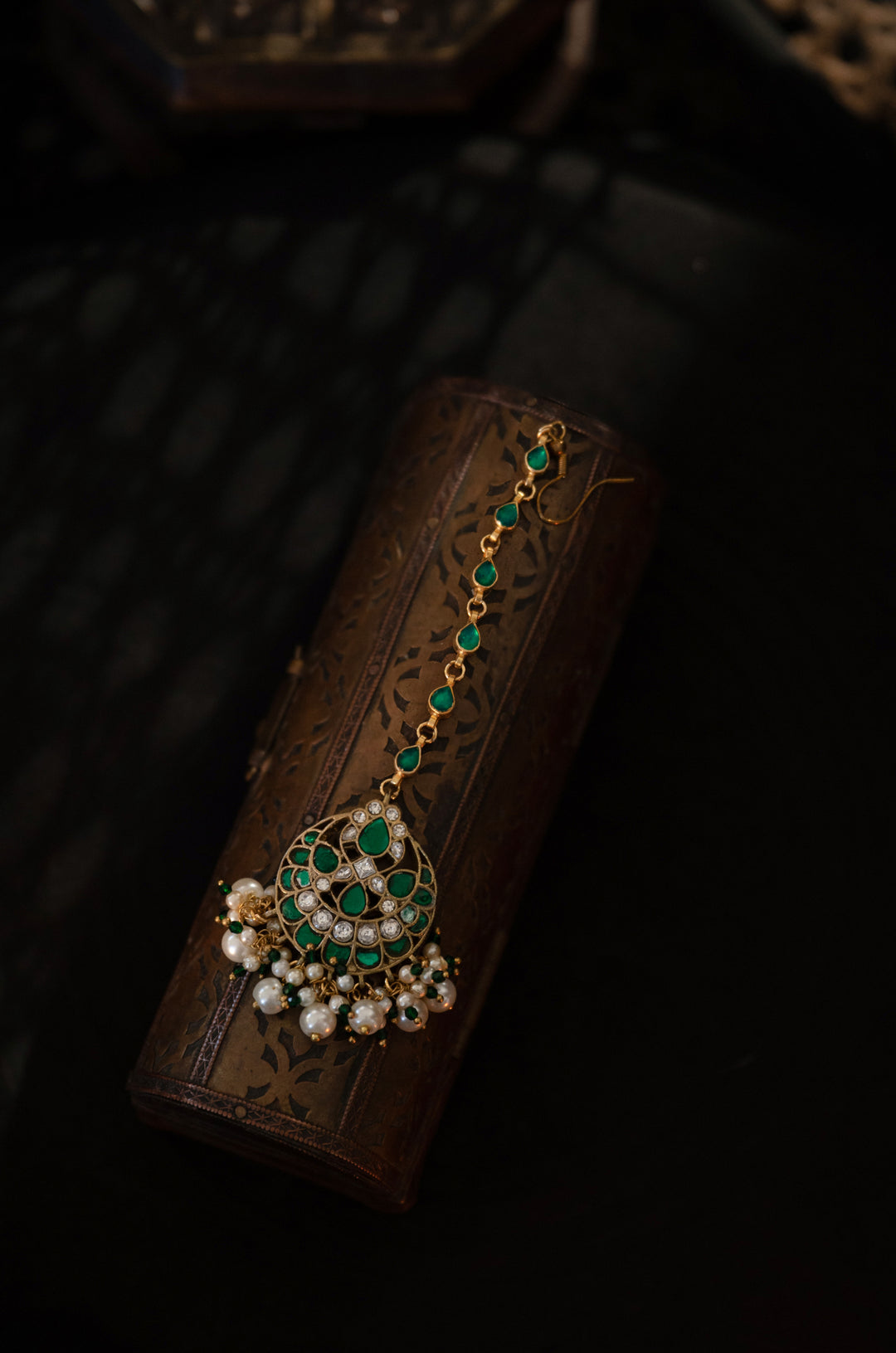 Surina Green Kundan Maangtikka