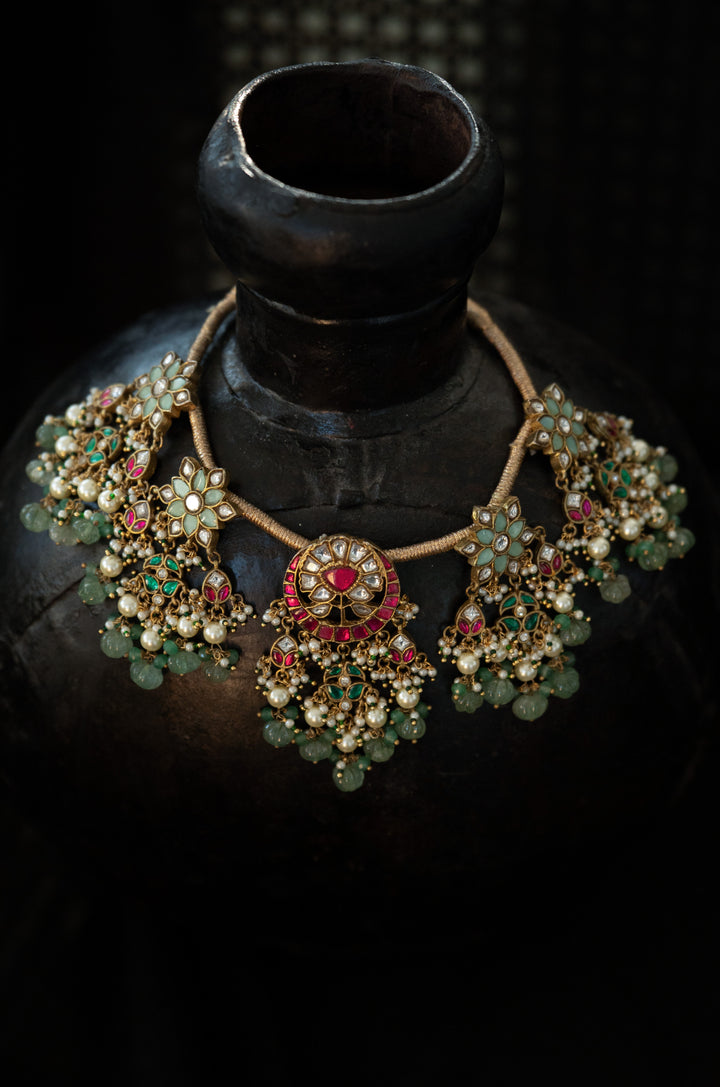 Roja Mint Floral Kundan Necklace