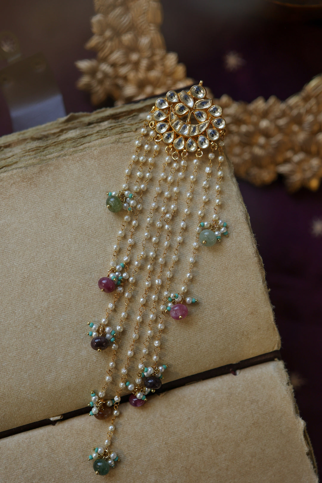 Madhur Kundan Braid Pin