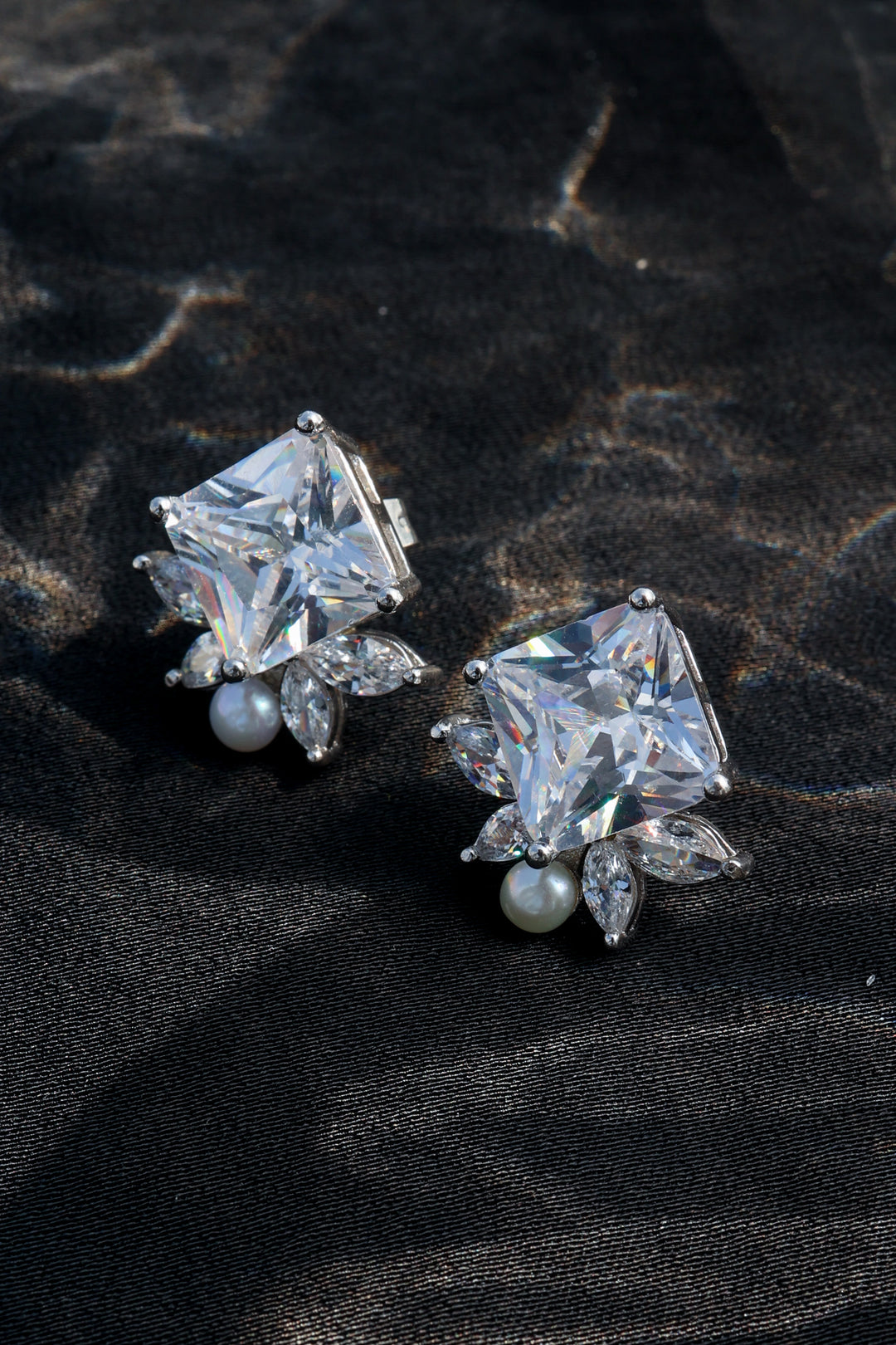 Soleil Minimalistic Studs