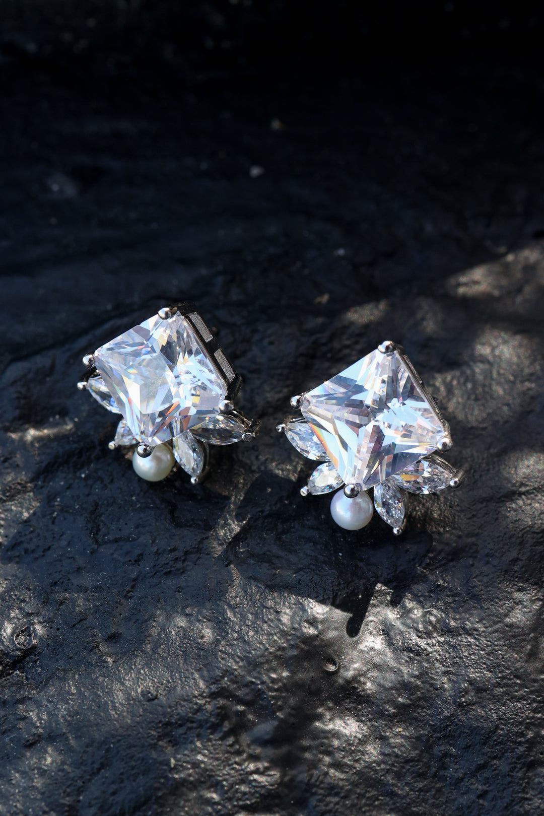 Soleil Minimalistic Studs