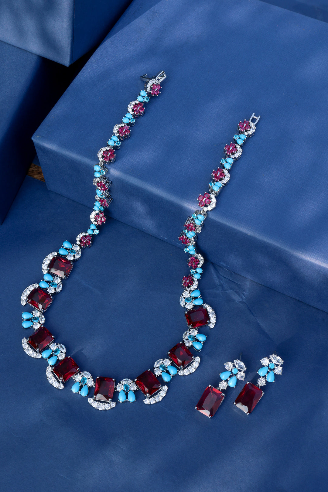 Rowan Multicolored Necklace Set