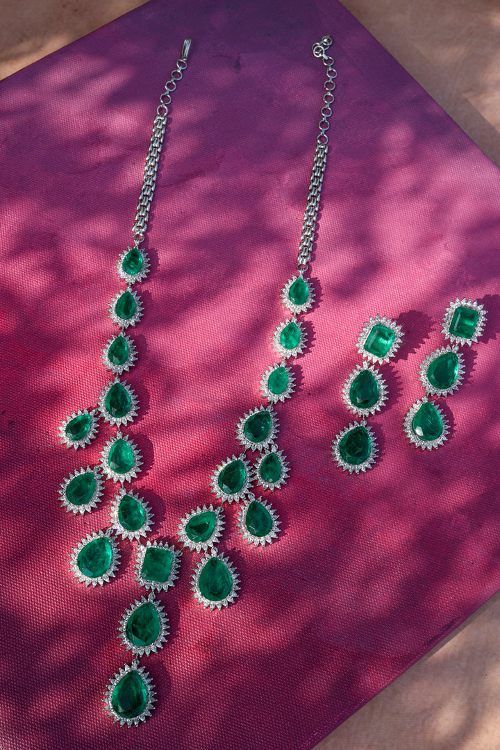 Millie Green Statement Necklace Set