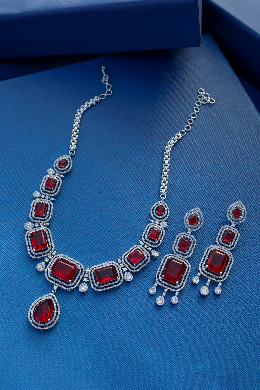 Hazel Red Statement Necklace Set