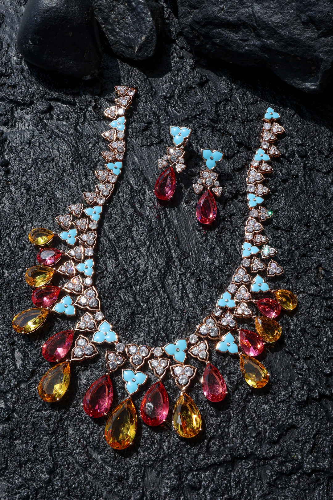 Lorraine Crystals Necklace Set